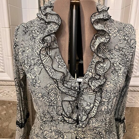 Notations. Size Large. Chiffon Blouse. Lace Inserts. Ruffled. Peplum. B81 - Picture 6 of 7